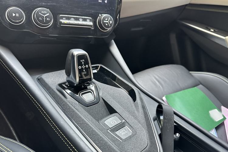 Used Lynk & Co 02 2022 1.5T DCT Shine Pro
