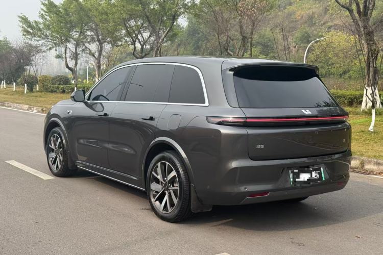 Used Li Auto L8 2023 Pro Model
