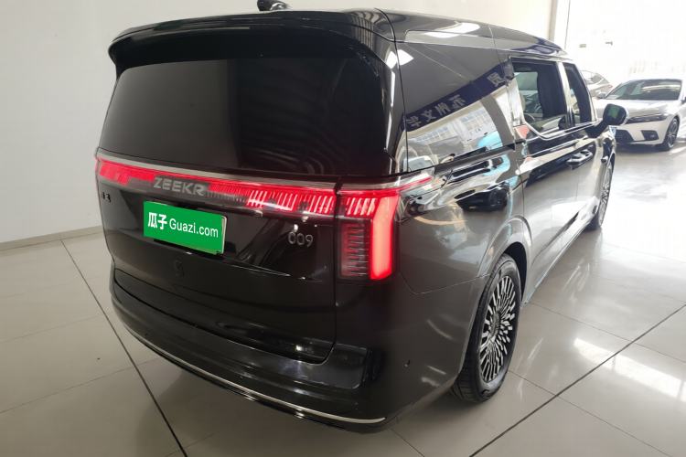 Used Zeekr 009 2022 WE Edition