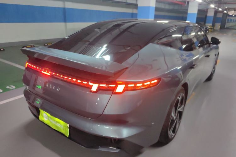 Used Lynk & Co Z10 2025 95 kWh 702 km All-Wheel Drive Intelligent Driving Ultra
