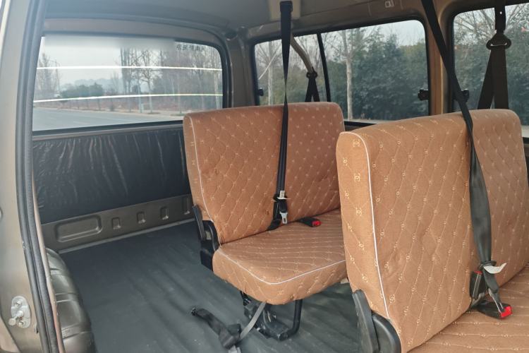 Used Jinbei Express 2019 2.0L Standard Version China VI 1TZS
