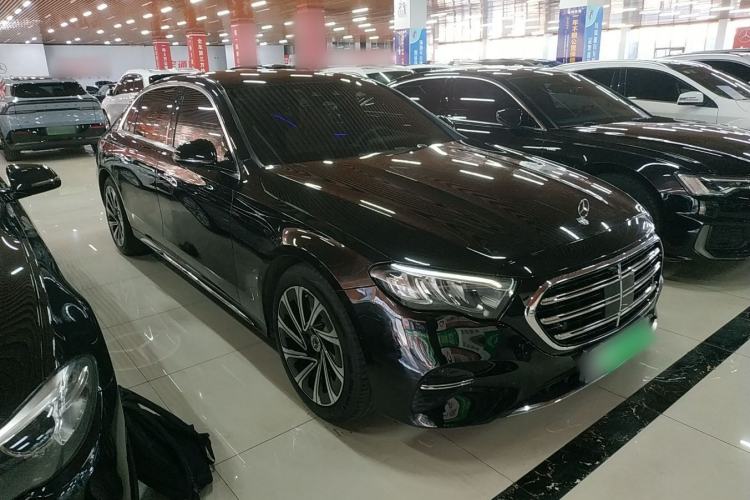 Used Mercedes-Benz E-Class 2024 Facelift E 300 L Luxury Edition
