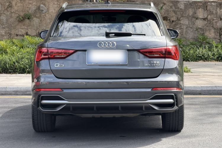 Used Audi Q3 2022 40 TFSI Fashion Dynamic Model