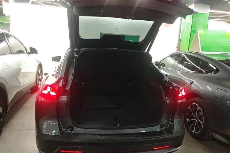 Used  L07 2024 230Max Qiankun Intelligent Driving ADS SE Range-Extended Version
