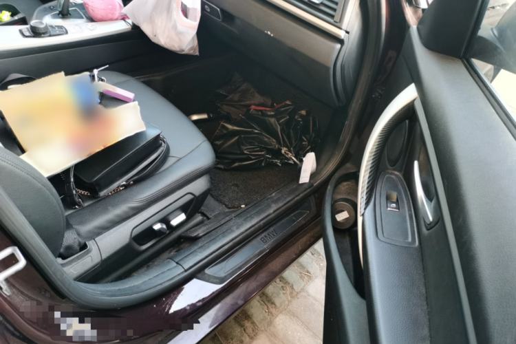 Used BMW 3 Series 2016 320Li Ambition Model
