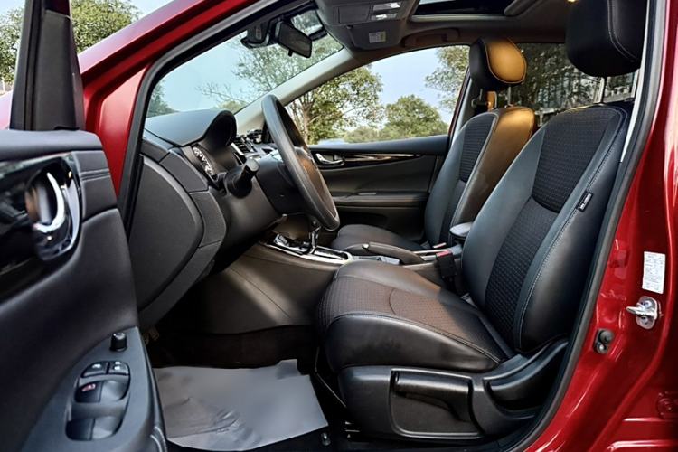 Used Nissan Tiida 2016 1.6L CVT Cool Dynamic Edition
