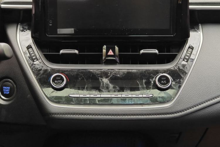 Used Toyota Allion 2021 2.0L Deluxe Edition