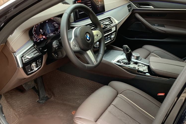 Used BMW 5 Series 2023 530Li Luxury Edition M Sport Package