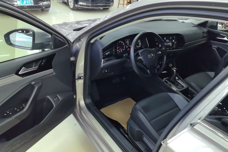 Used Volkswagen Sagitar 2020 200TSI DSG Comfort Version China VI Standard