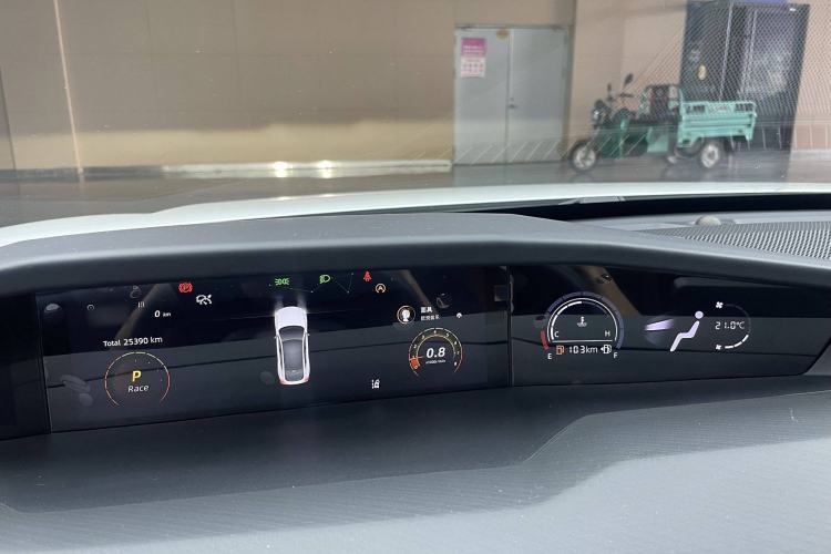 Used Changan UNI-V 2022 1.5T Prestige Version
