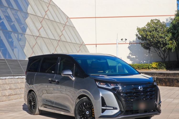 Used Denza D9 2022 DM-i 970 Four-Wheel Drive Prestige Model