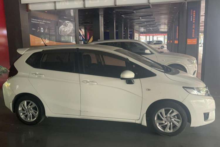 Used Honda Fit 2016 1.5L LX CVT Comfort Model
