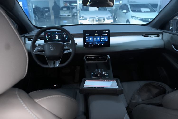 Used BYD Qin PLUS 2025 DM-i Smart Drive 55KM Leading Model
