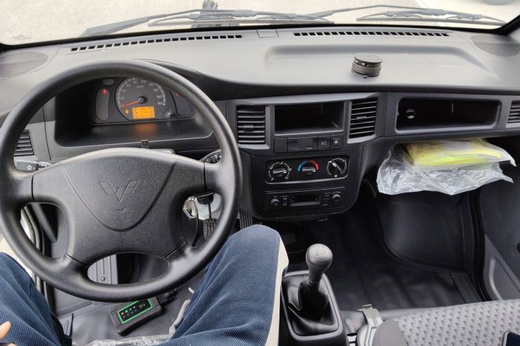 Used Wuling Zhiguang 2023 1.5L Practical Version 5/7 Seats