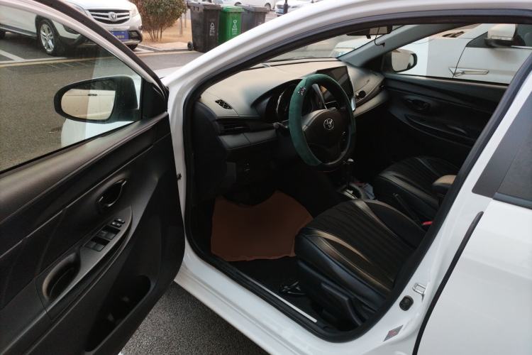 Used Toyota YARiS L 2017 1.5E CVT Dynamic Edition