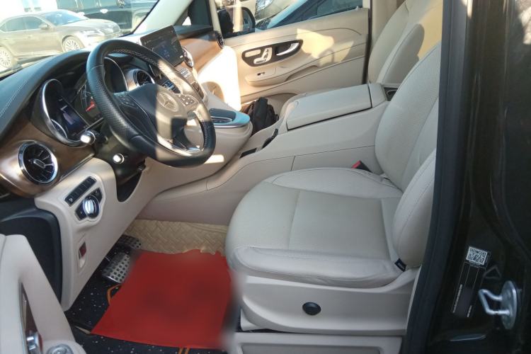 Used Mercedes-Benz V-Class 2021 V 260 Prestige Edition
