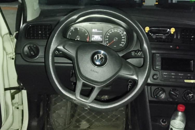 Used Volkswagen Polo 2014 1.4L Manual Fashion Edition