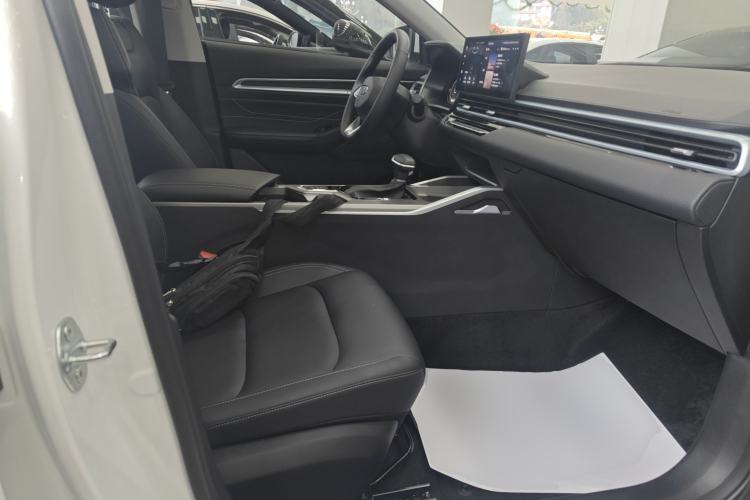 Used Geely Auto Emgrand 2025 4th Generation 1.5L CVT Luxury Version