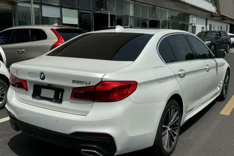 Used BMW 5 Series 2020 530Li Leading Model M Sport Package
