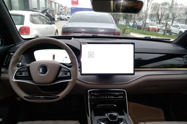 Used BYD Tang New Energy 2024 DM-i Glory Edition 112KM Flagship Model
