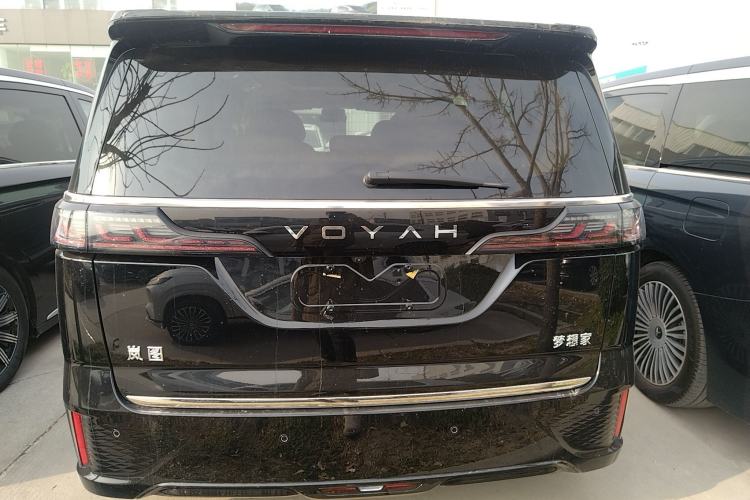 Used VOYAH Dream 2025 PHEV Four-Wheel-Drive Flagship Kunpeng Edition
