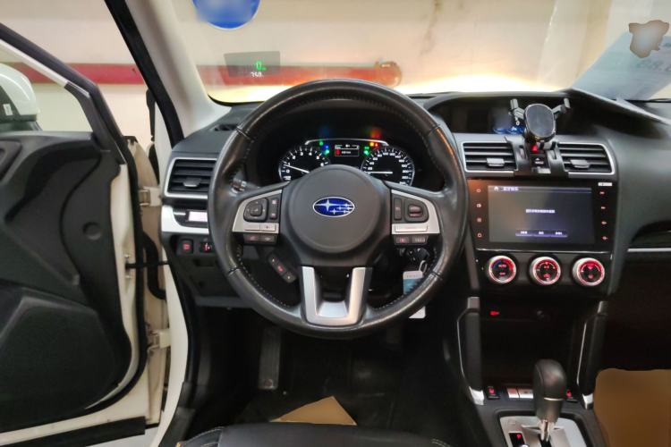 Used Subaru Forester 2018 2.0i Luxury Navigation Edition
