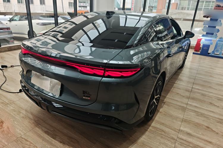 Used BYD Han L 2025 DM-p Four-Wheel-Drive LiDAR Flagship Model
