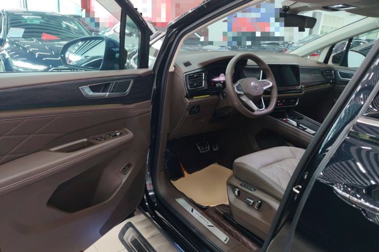 Used Volkswagen Viloran 2023 Revised 380TSI Prestige Edition