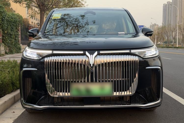 Used VOYAH Dream 2025 PHEV Four-Wheel Drive Excellence Kunpeng Edition
