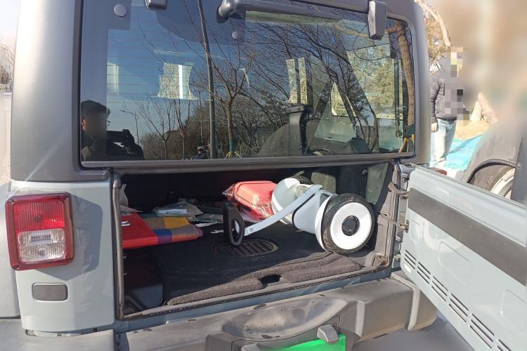 Used  Wrangler 2015 3.6L Rubicon Four-Door Comfort Edition
