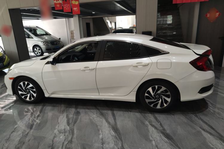 Used Honda Civic 2016 220TURBO CVT Luxury Edition