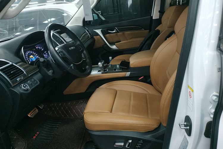 Used Haval H9 2017 2.0T Gasoline 4x4 Premium 5-Seater
