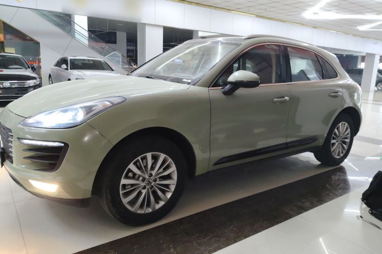 Used Zotye SR9 2017 2.0T Manual "Ultimate Light" Edition