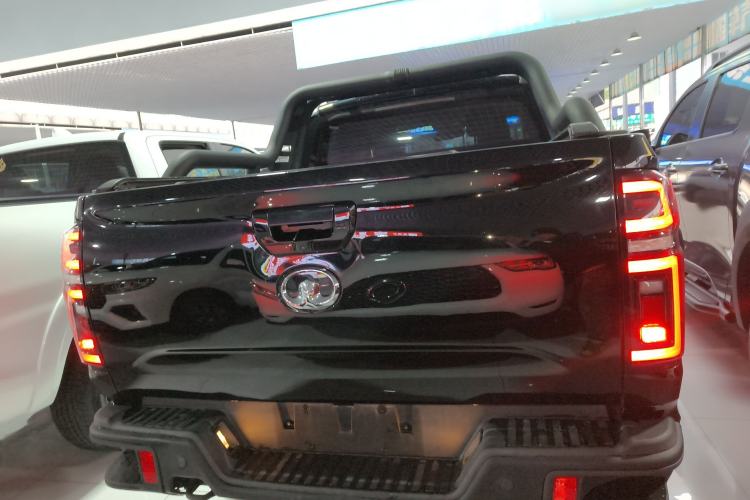 Used Great Wall Poer 2020 2.0T Off-Road Edition Automatic Diesel 4x4 High-End Version GW4D20M