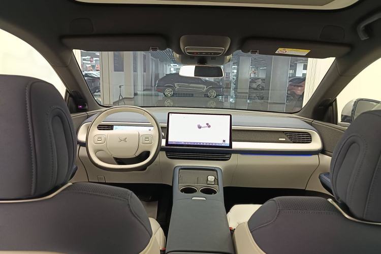 Used XPeng G6 2023 700 Four-Wheel Drive Performance Max
