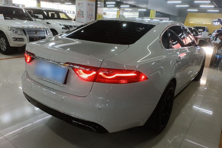 Used Jaguar XFL 2018 XFL 2.0T 250 PS Luxury Edition