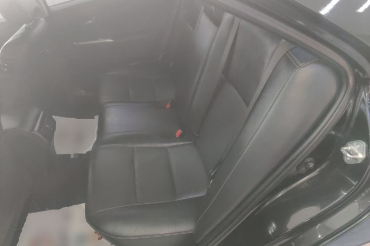 Used Toyota Camry 2016 2.0G 10th Anniversary Leading Edition
