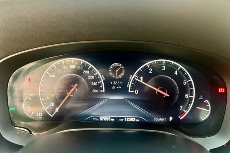 Used BMW 5 Series 2019 525Li Luxury Package