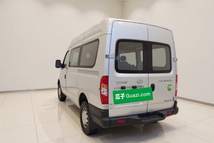 Used SAIC MAXUS Xintu V80 2017 2.5T 6-Speed Manual Aoyuntong National V Short Wheelbase Mid-Height 5/6/10-Seater