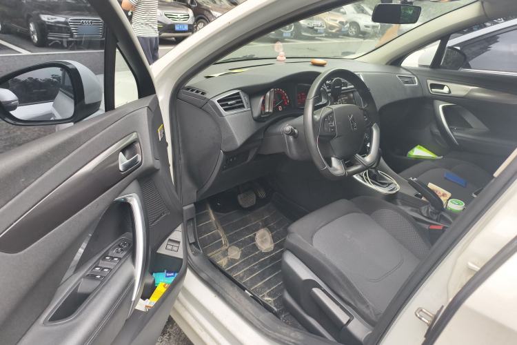 Used  5LS 2016 1.6T Style Edition THP160
