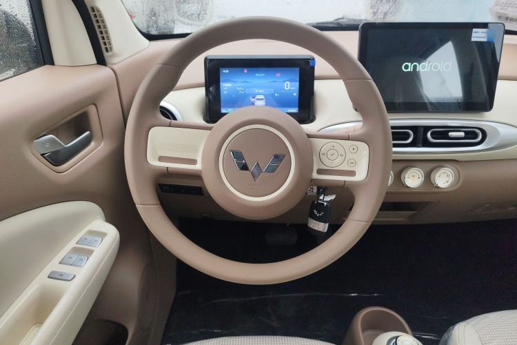 Used Wuling Hongguang MINIEV 2025 Four-Door Version Advanced Edition
