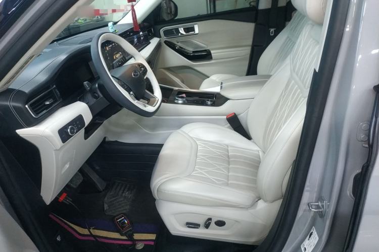 Used Ford Explorer 2023 EcoBoost 285 Four-Wheel Drive Red Gold Edition 6 Seats
