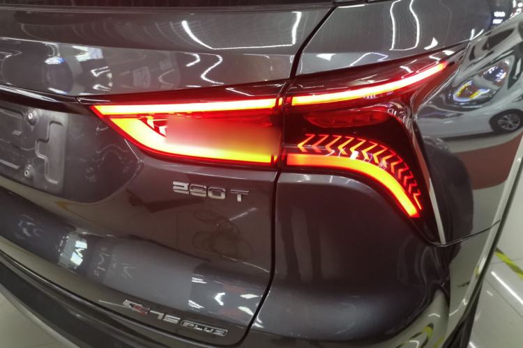 Used Changan CS75 PLUS 2021 1.5T Automatic Luxury Version
