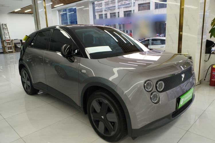 Used  firefly 2025 Illuminated Edition