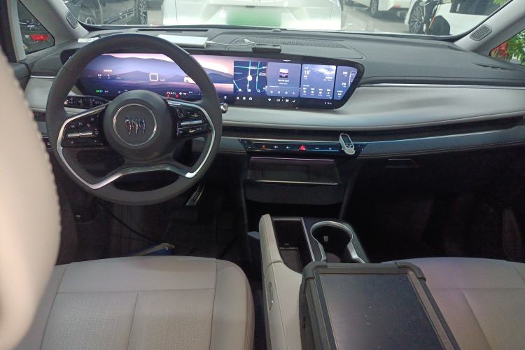 Used Buick GL8 2025 Lu Zun Deluxe Edition