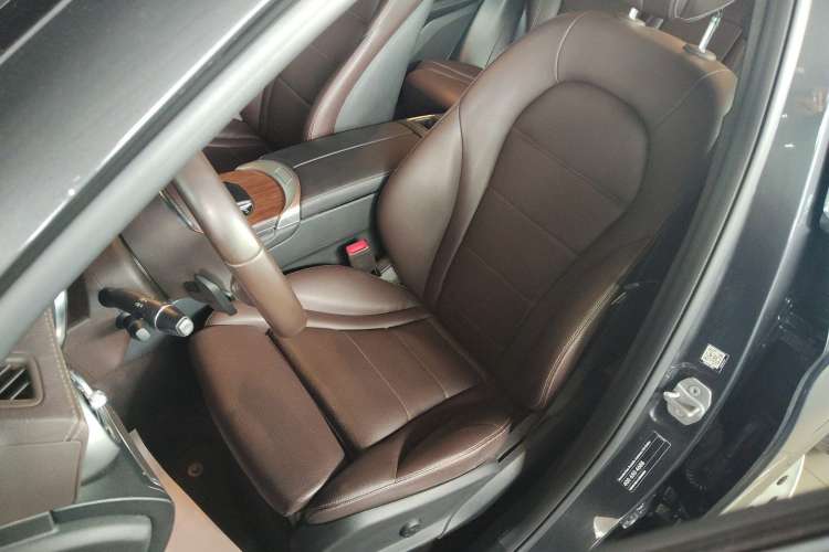 Used Mercedes-Benz GLC 2020 Facelift GLC 300 L 4MATIC Dynamic Edition