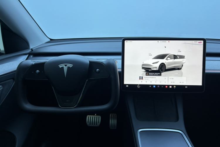 Used Tesla Model Y 2023 High-Performance All-Wheel-Drive Version