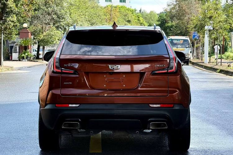 Used Cadillac XT4 2018 28T 4x4 Platinum Sport Edition
