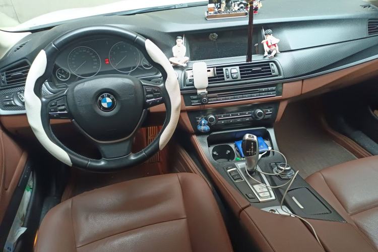 Used BMW 5 Series 2017 520Li Elegant Edition
