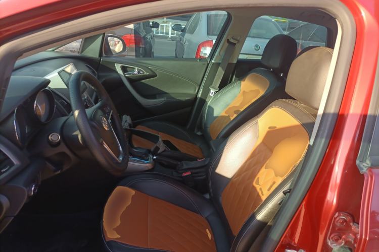 Used Buick GT 2014 XT 1.6L Automatic Fashion Edition
